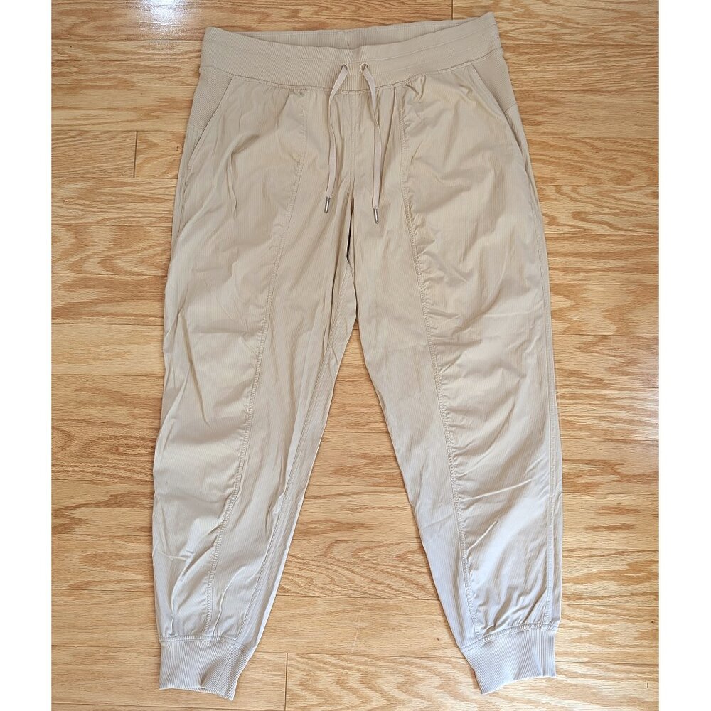 Lululemon Dance Studio Jogger in Cafe Au Lait